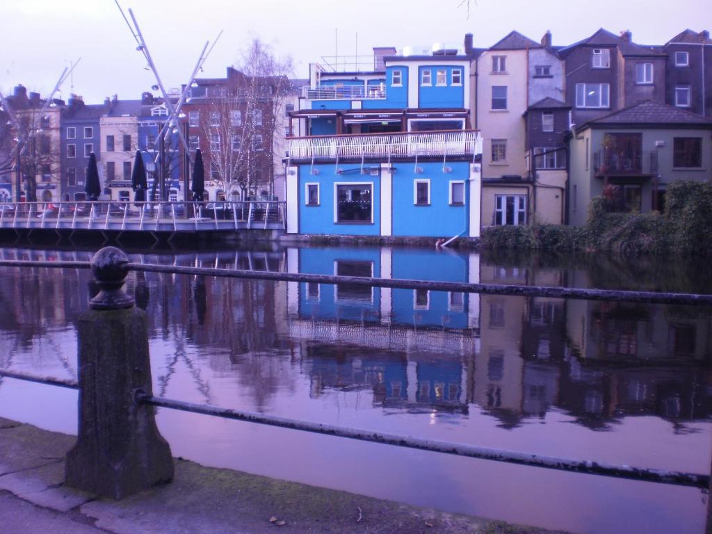 Kinlay House Hostel Cork Exterior foto